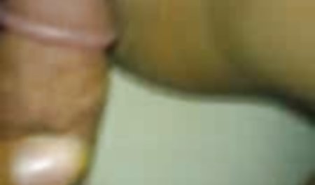 او در عکس متحرک سکس کس همان میز معلم داشت